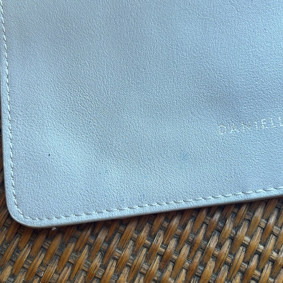 Danielle Nicole Gus Gus Wallet Cinderella Disney - Picture 5 of 5